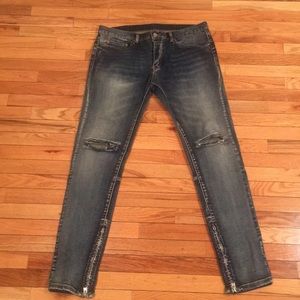 MNML DENIM BLUE JEANS WITH KNEE SLITS